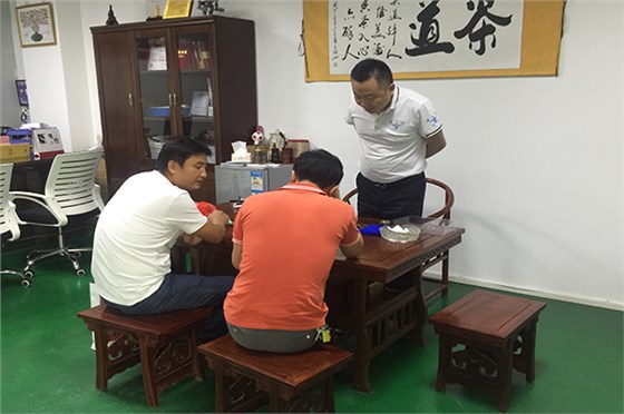 來自深圳模具制造廠的安利:為客戶力爭品質(zhì)完美無暇 來自深圳模具制造廠的安利:為客戶力爭品質(zhì)完美無暇