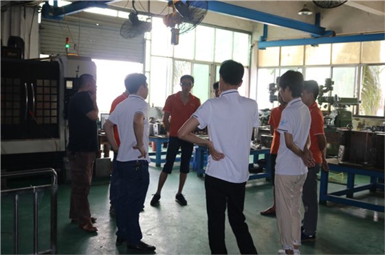 在深圳找塑膠模具廠？做高品質(zhì)模具的博騰納您不容錯過