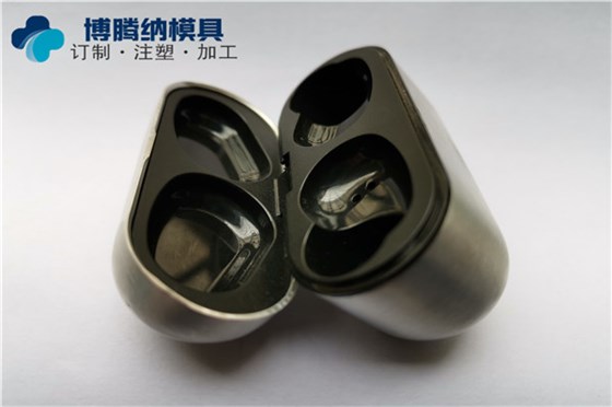 保護版權想私模定制？趕緊找博騰納藍牙耳機模具廠