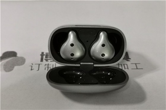 博騰納出品的藍(lán)牙耳機(jī)模具&mdash;&mdash;已獲得68家品牌企業(yè)的口碑認(rèn)可