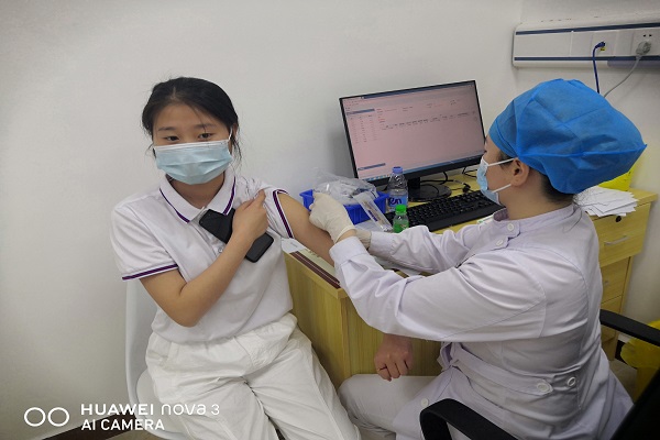 塑膠模具廠&mdash;&mdash;博騰納12年耳機模具經(jīng)驗為您定制好每一套模具